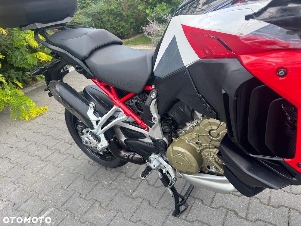 Ducati Multistrada - 25