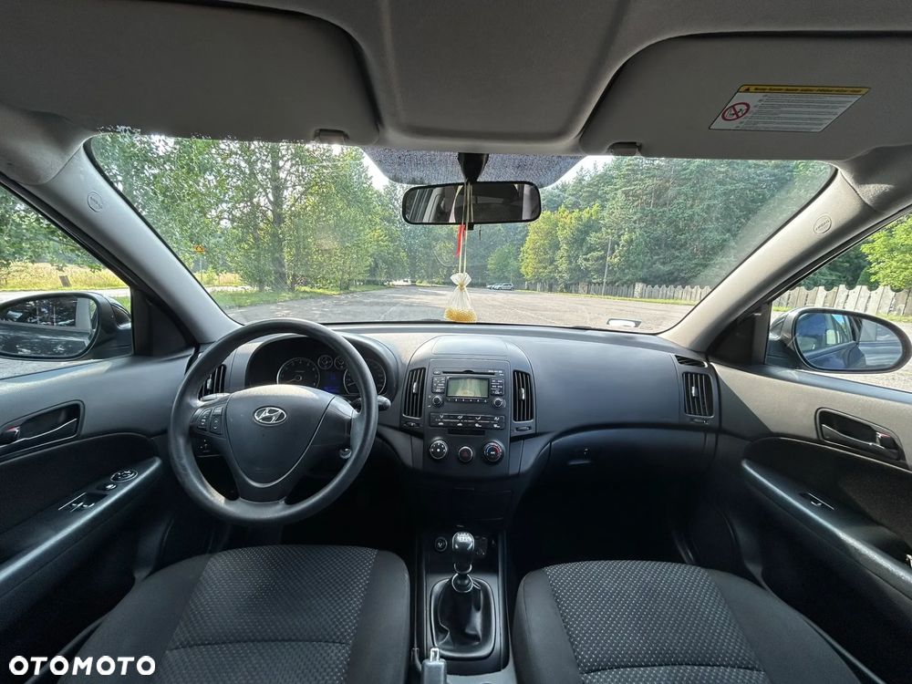 Hyundai i30 1.4 Comfort - 10