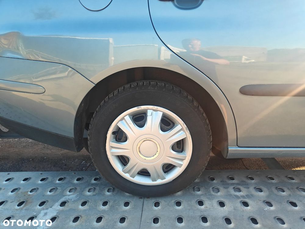 Seat Ibiza 1.4 16V Comfort Edition - 25
