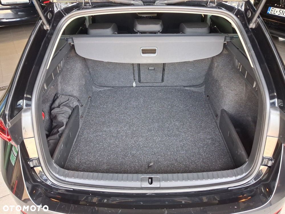 Skoda Octavia 2.0 TDI Style DSG - 36