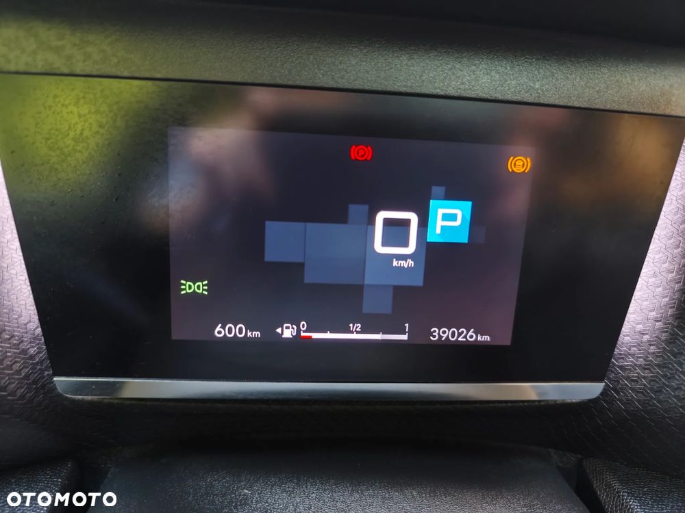 Citroën C4 1.5 BlueHDi Max S&S EAT8 - 26