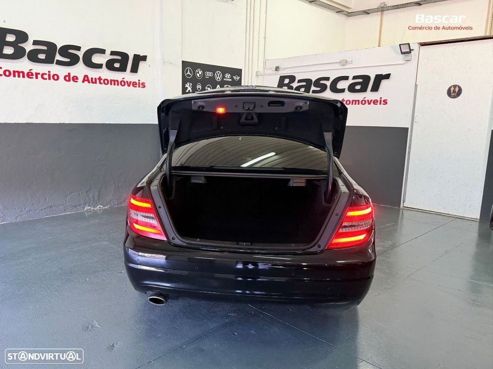 Mercedes-Benz C 220 CDi BE - 12