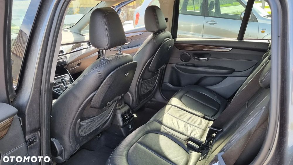 BMW Seria 2 220d xDrive Sport-Aut Luxury Line - 31