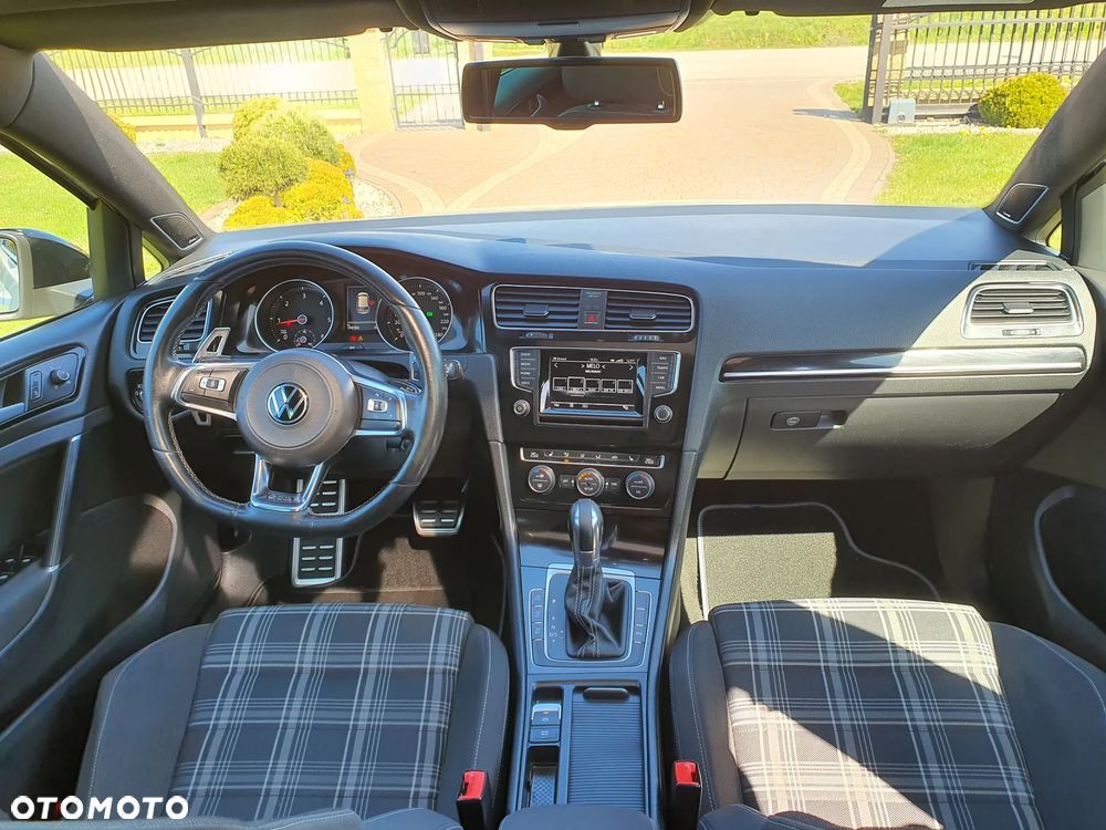 Volkswagen Golf GTD (BlueMotion Technology) DSG - 37