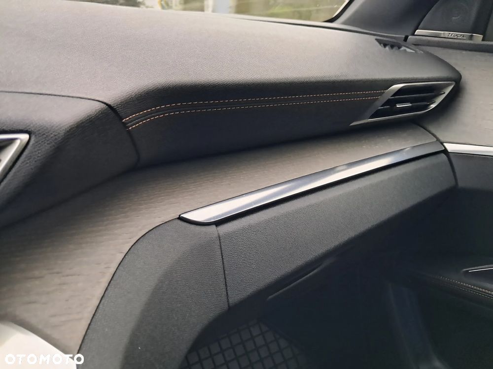 Peugeot 5008 BlueHDi 180 EAT8 GT - 13