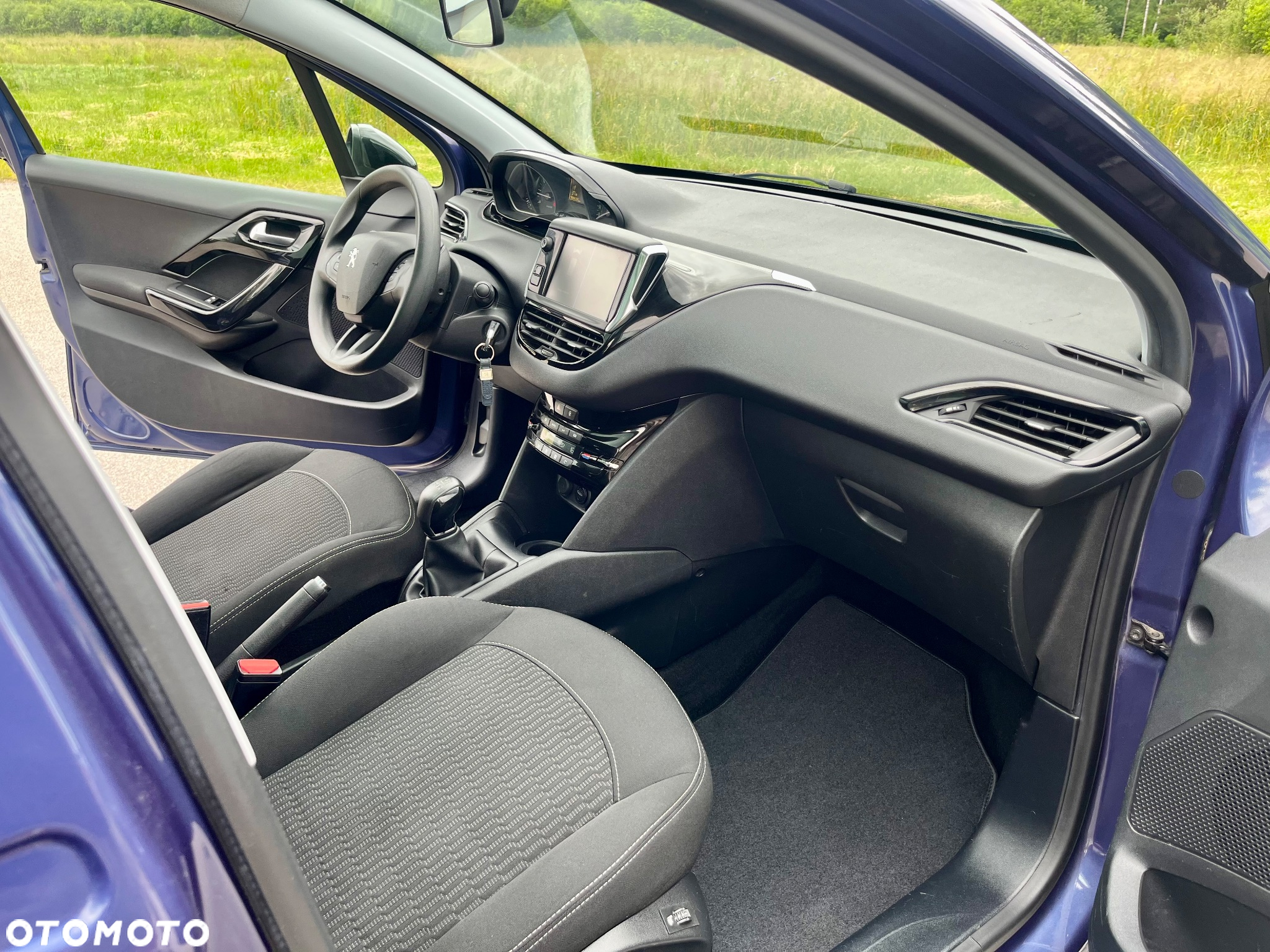 Peugeot 208 1.2 PureTech Allure - 23
