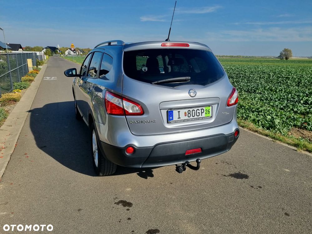 Nissan Qashqai 2010 photo 5