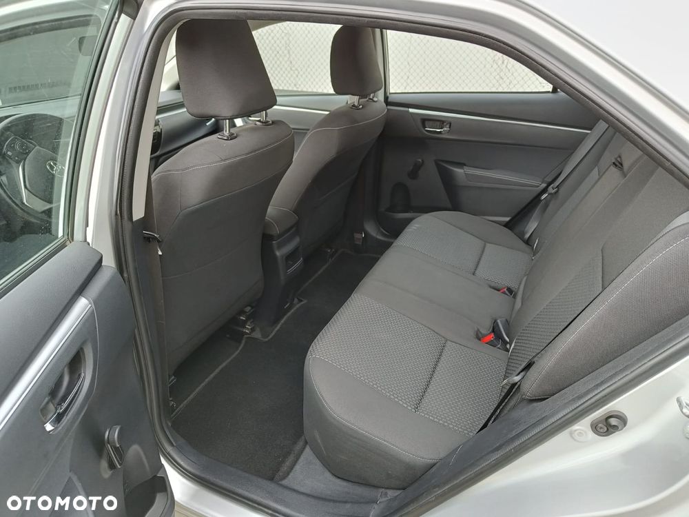 Toyota Corolla 1.6 Active - 8