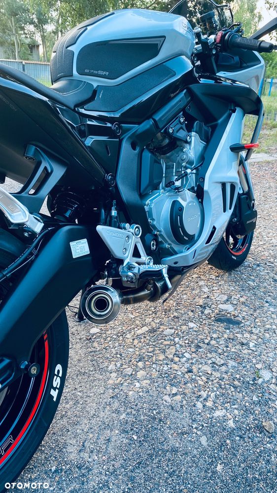 CFMoto 675SR - 9