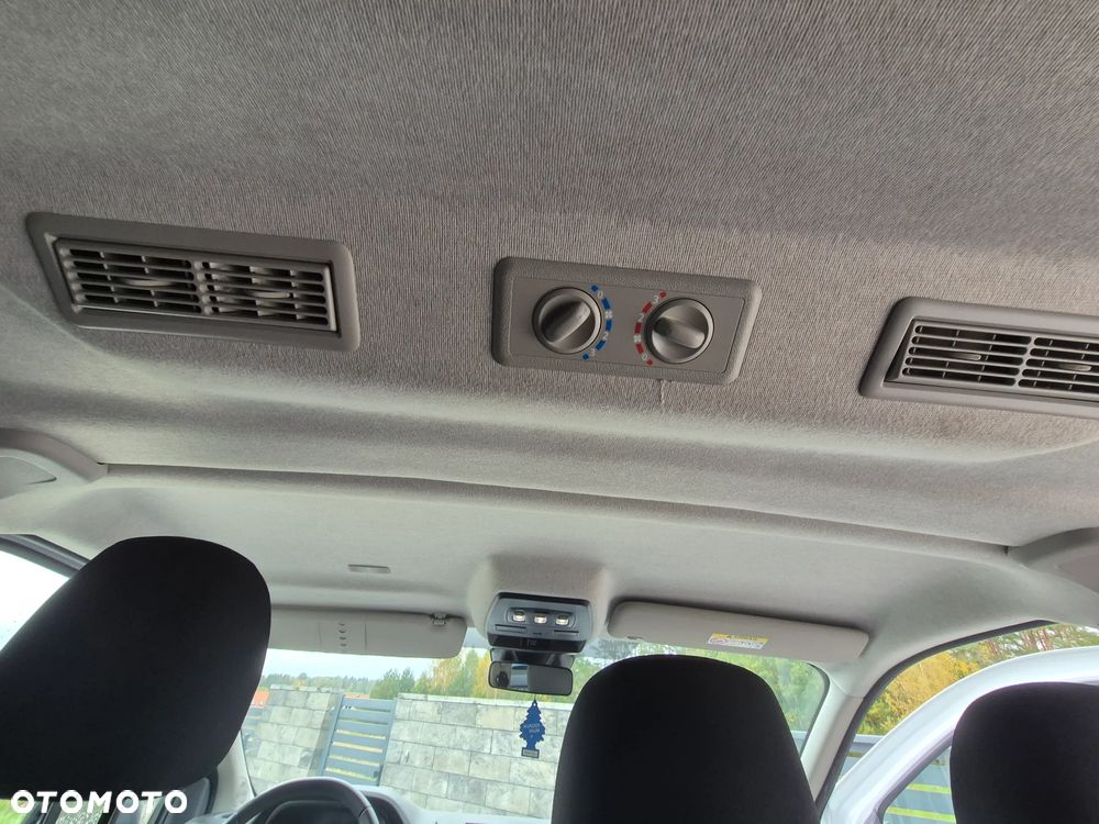 Renault Trafic - 10