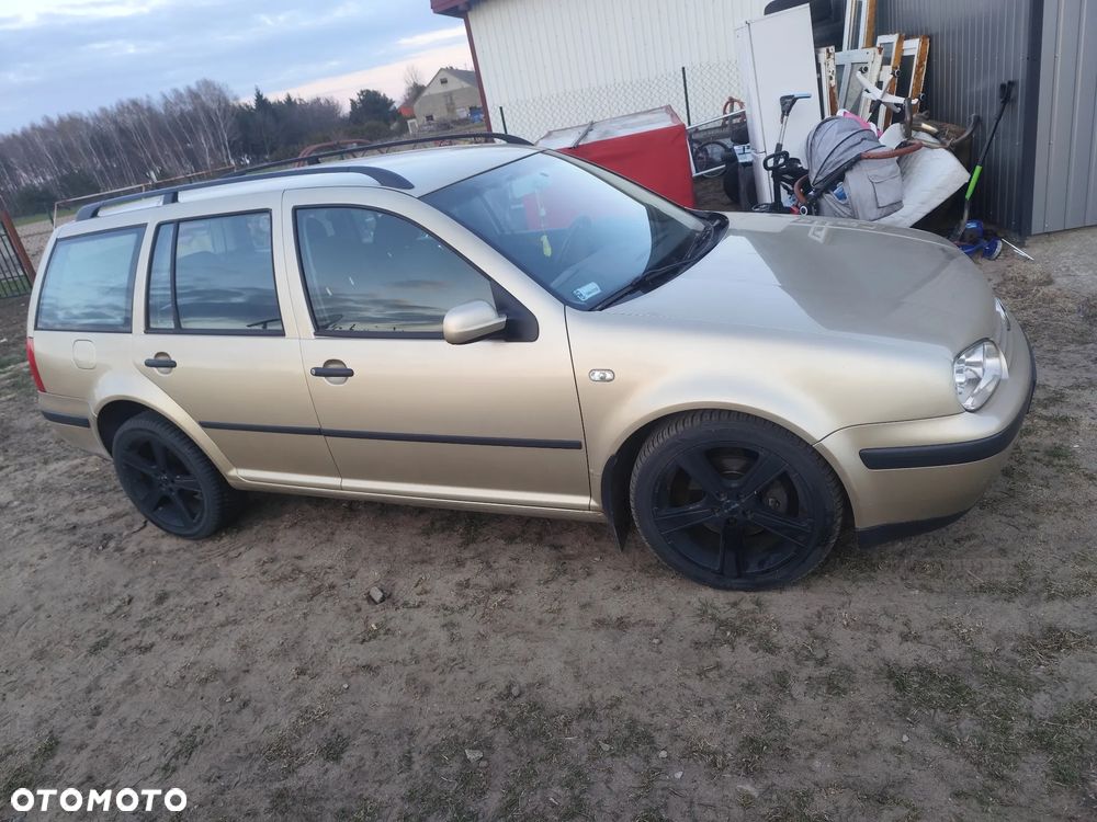 Volkswagen Golf 1.6 Comfortline - 2