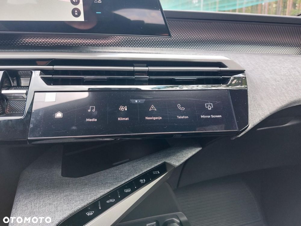 Peugeot 3008 1.2 PureTech mHEV GT Exclusive e-DCS6 - 24