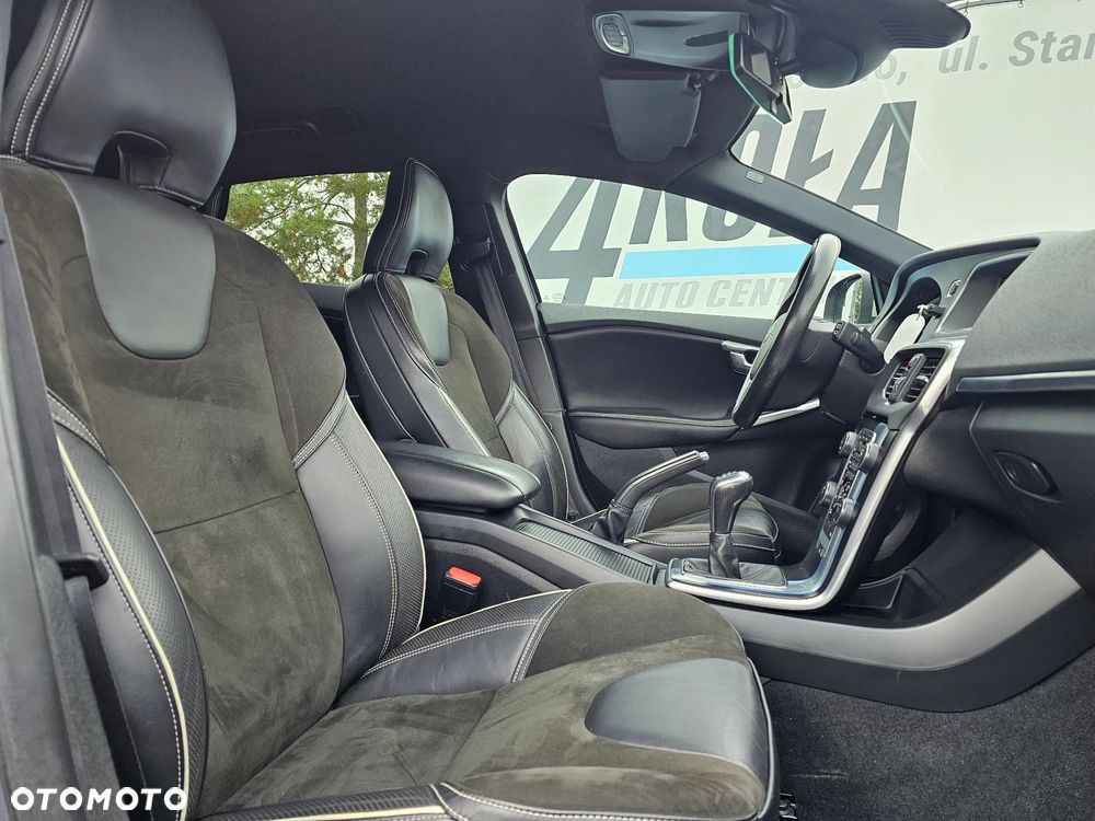 Volvo V40 D2 RDesign - 13