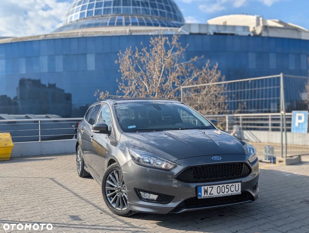 Ford Focus 1.5 TDCi Trend PowerShift - 2