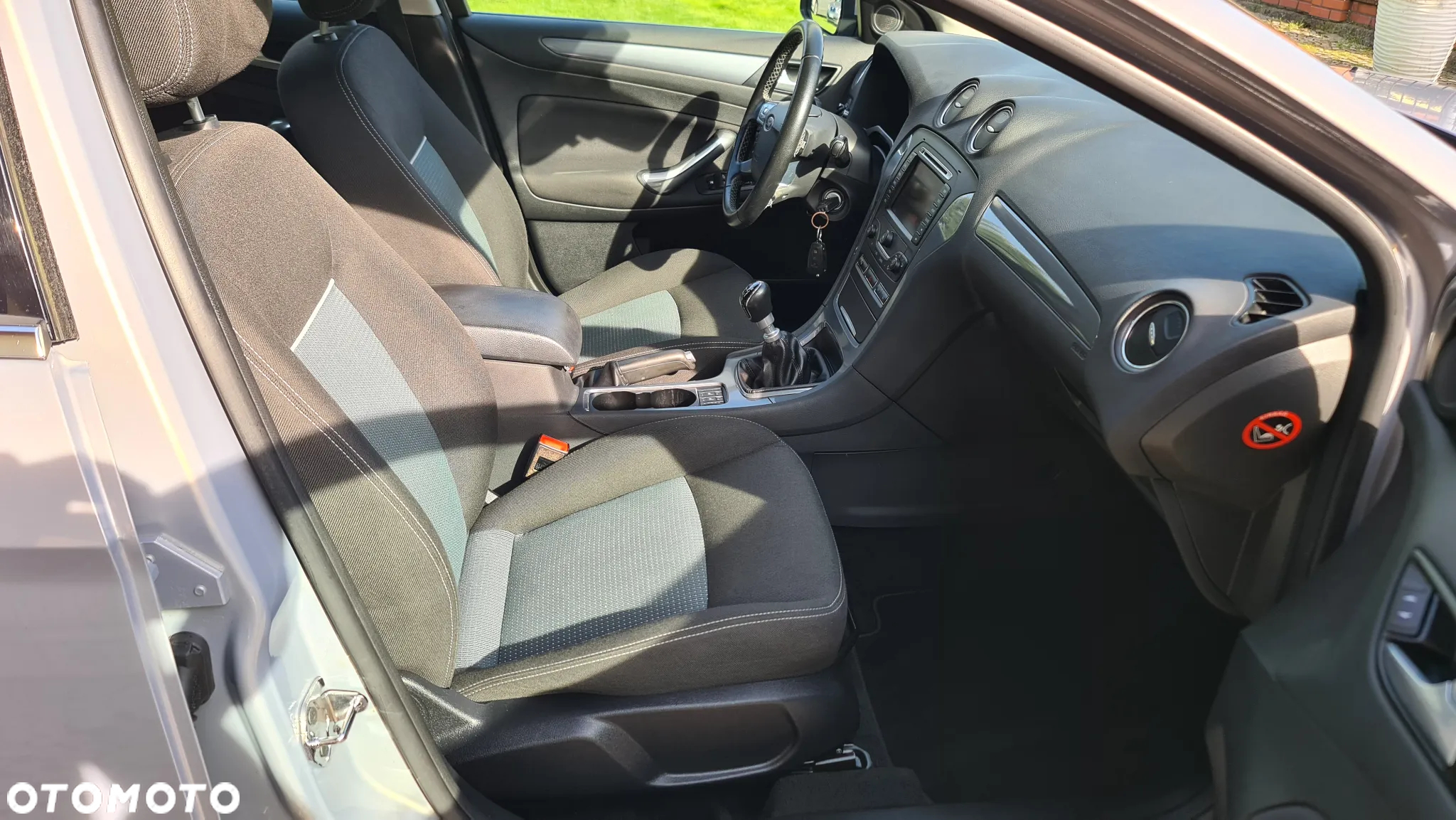 Ford Mondeo Turnier 2.0 TDCi Champions Edition - 16