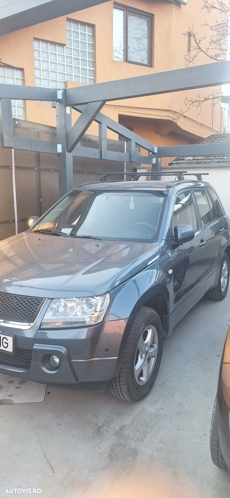 Suzuki Grand Vitara - 4