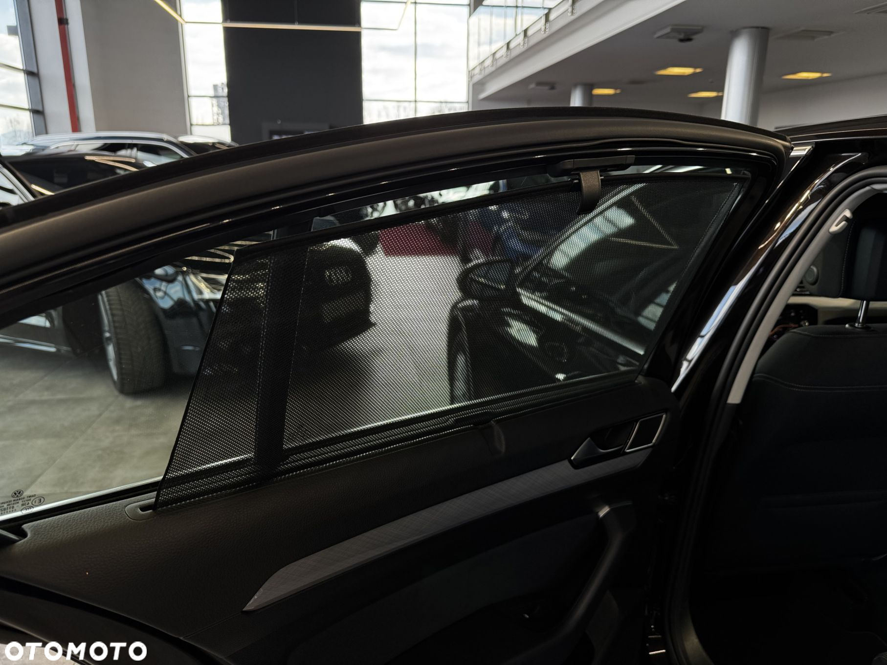 Volkswagen Passat - 28