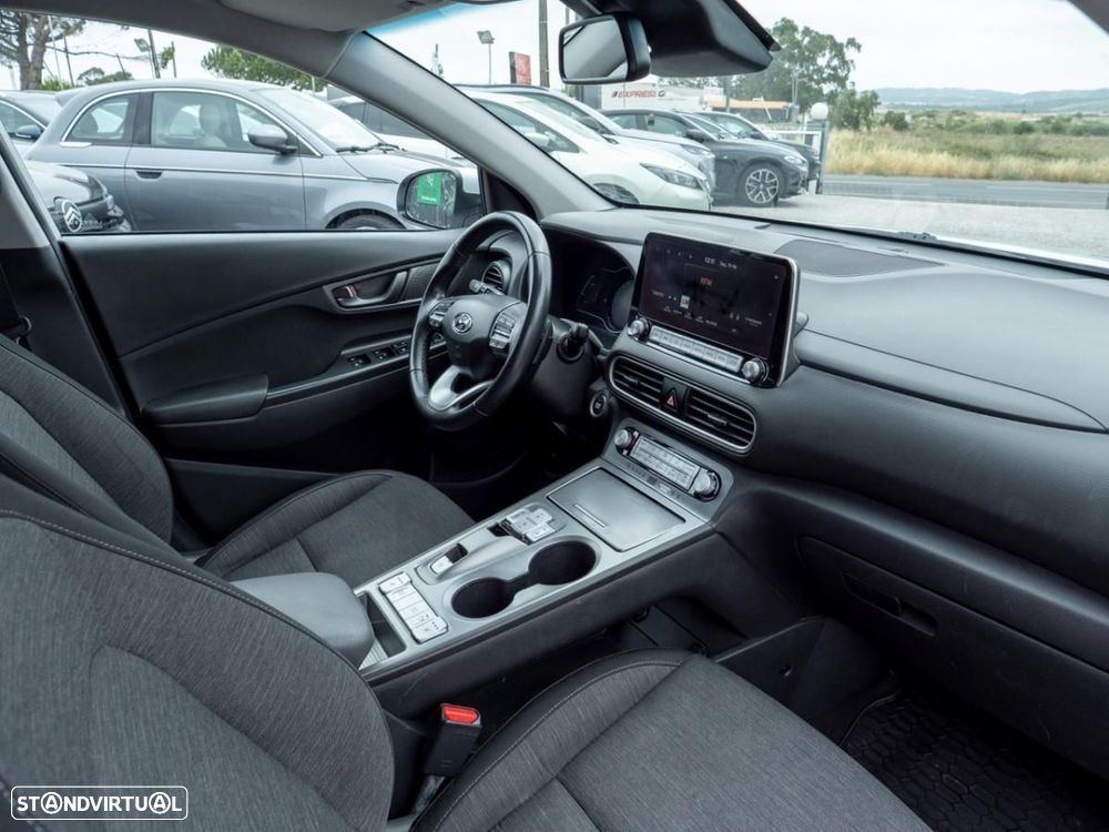 Hyundai Kauai 39 kWh Executive - 17