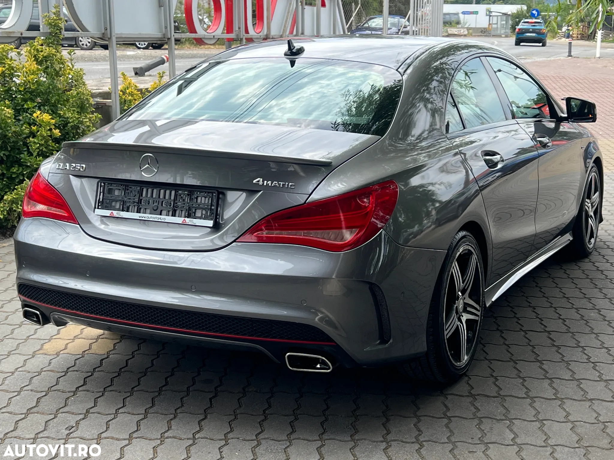 Mercedes-Benz CLA 250 4MATIC Aut. - 9