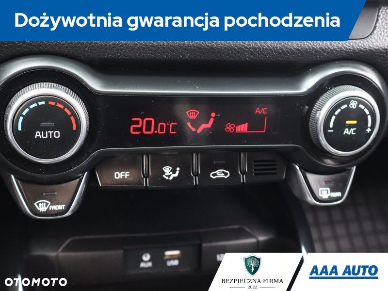 Kia Stonic - 21