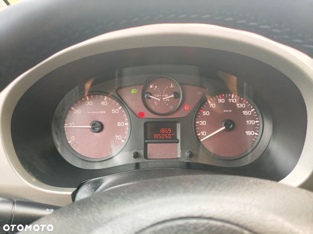 Citroën Berlingo 1.6 16V Advance - 24