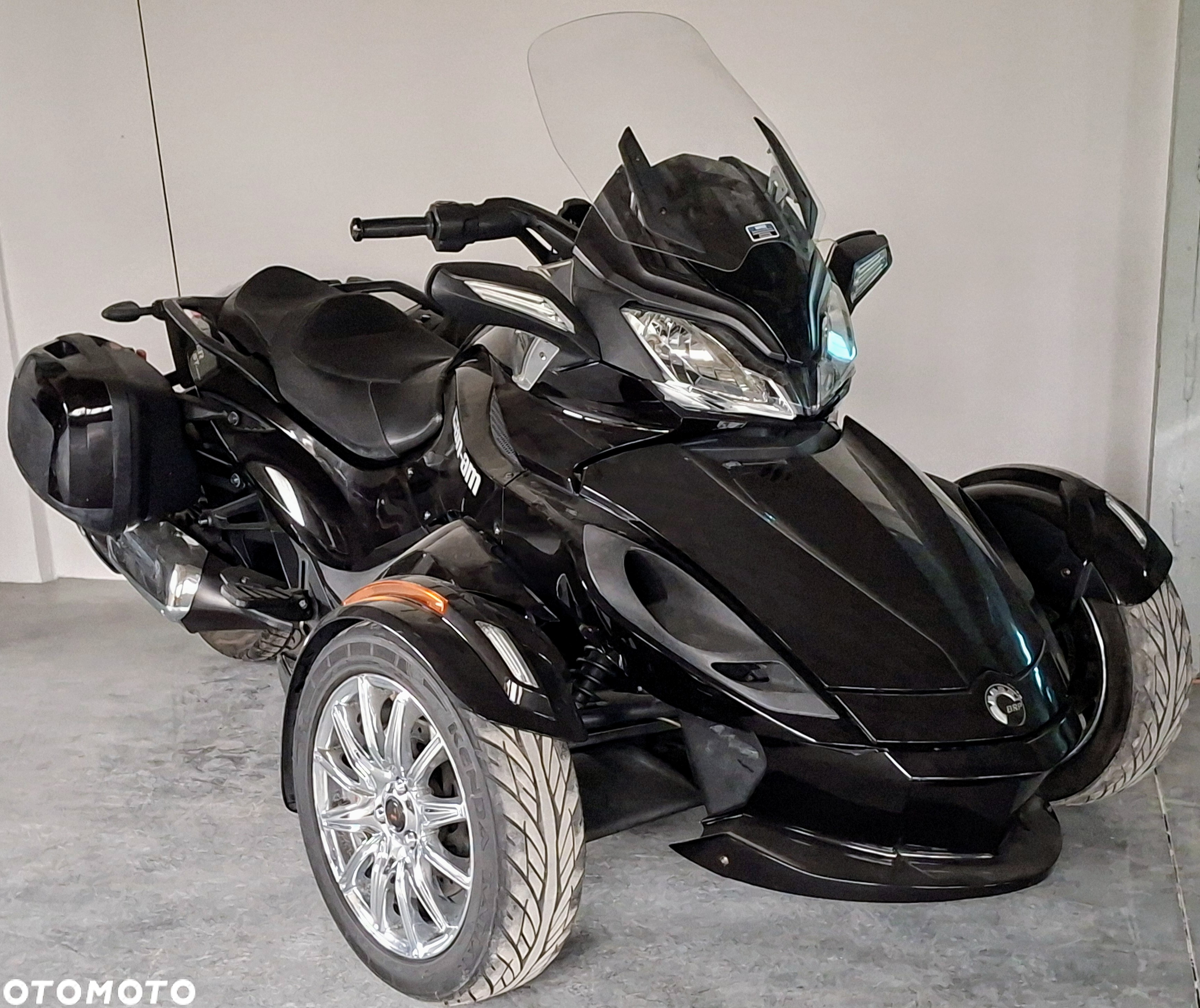 Can-Am Spyder - 4