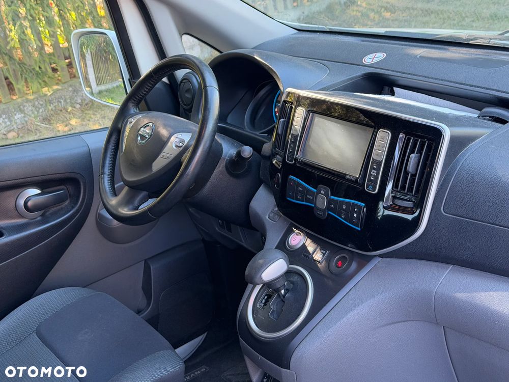 Nissan NV200 Evalia (mit Batterie) Tekna - 14