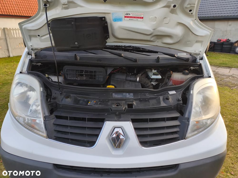 Renault TRAFIC - 15