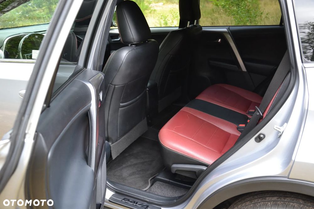 Toyota RAV4 2.0 Prestige 4x4 - 9