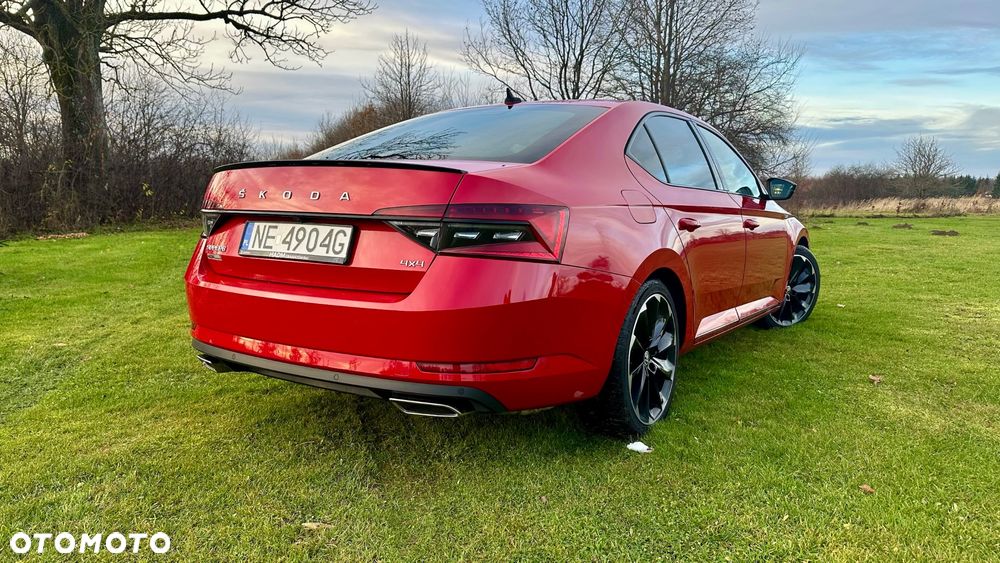 Skoda Superb 2.0 TSI 4x4 Sportline DSG - 4