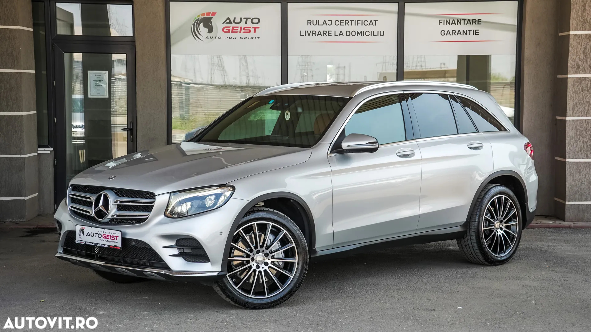 Mercedes-Benz GLC - 2