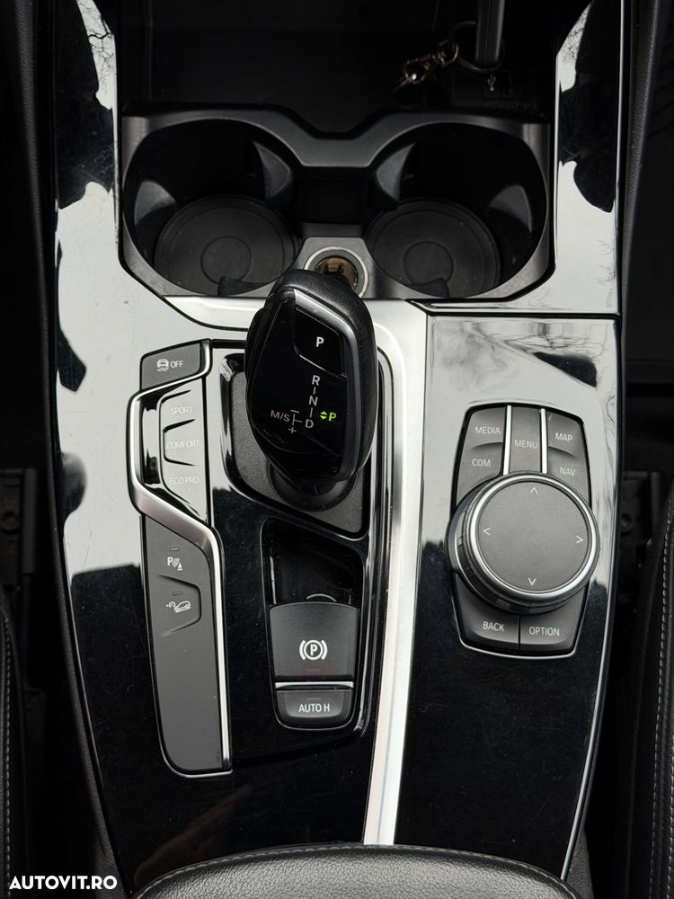 BMW X3 xDrive20d Aut. Advantage - 23