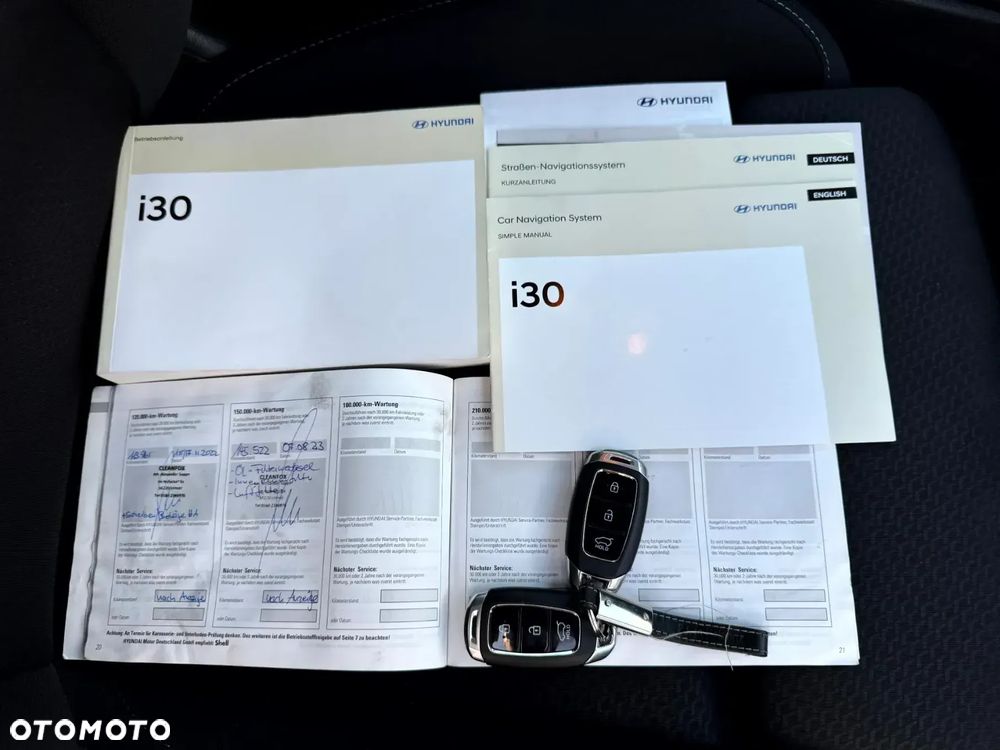 Hyundai i30 Kombi 1.6 CRDI DCT YES - 21