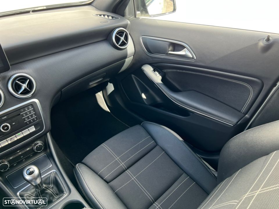 Mercedes-Benz A 180 d Fleet Pack Urban - 29