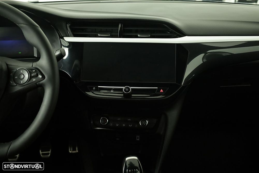 Opel Corsa 1.2 T GS - 9