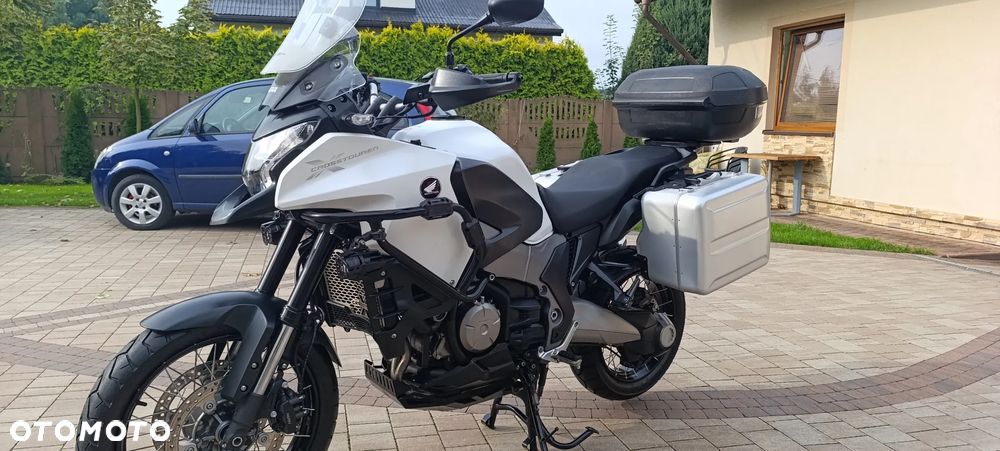 Honda VFR - 4