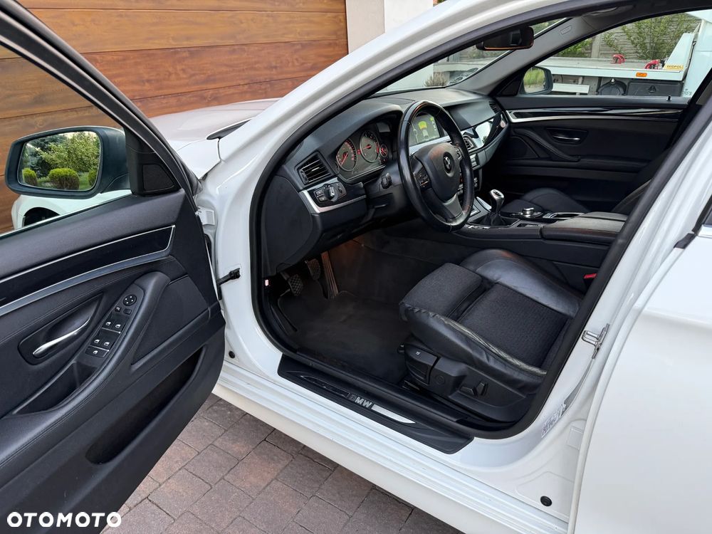 BMW Seria 5 - 8