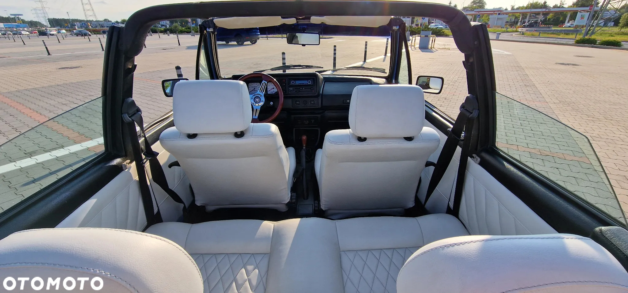 Volkswagen Golf 1.8 GTI - 14