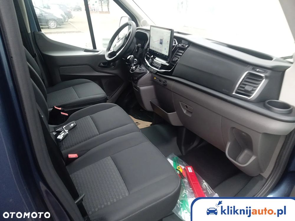 Ford Transit - 6