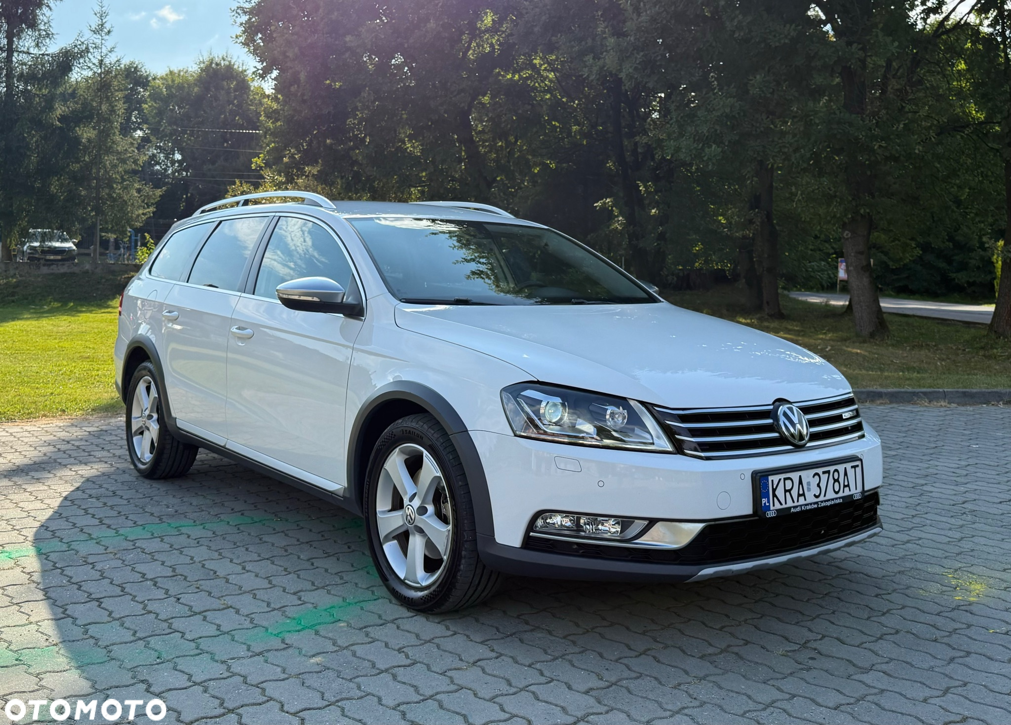 Volkswagen Passat Alltrack 2.0 TDI 4Mot DSG - 2