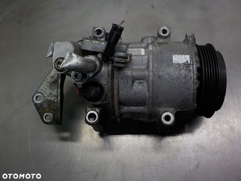 MERCEDES W169 SPRĘŻARKA KLIMATYZACJI A0022304711 - 1