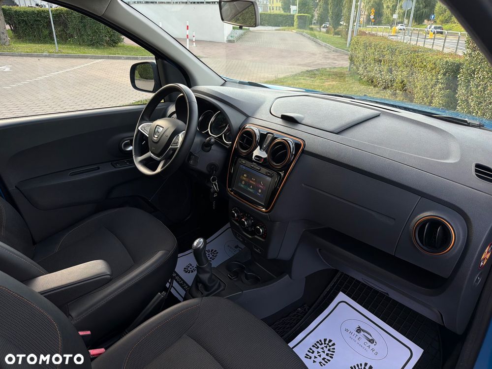 Dacia Lodgy TCe 115 Stepway - 31