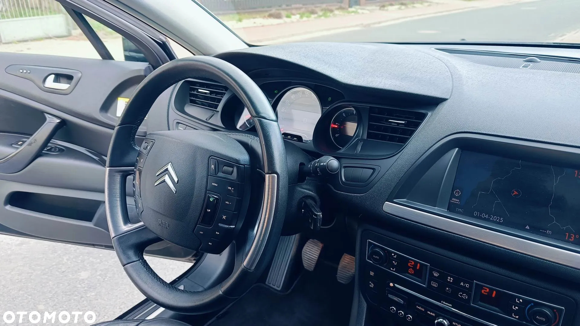 Citroën C5 Tourer HDi 170 Biturbo FAP Exclusive - 24