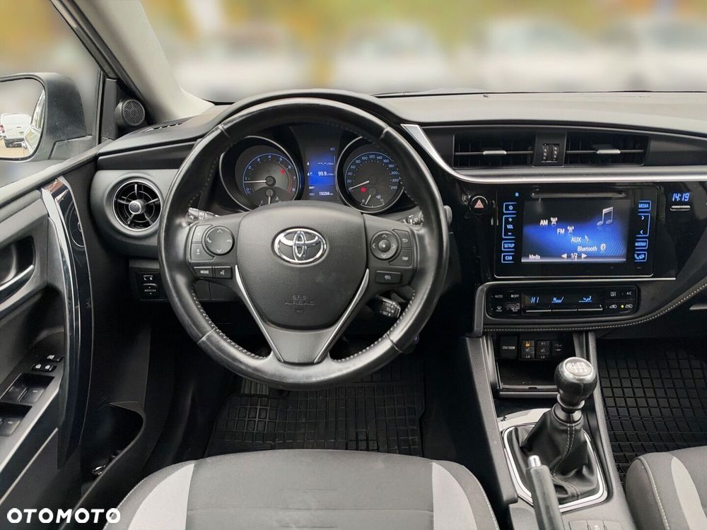 Toyota Auris 1.6 Premium Comfort - 13