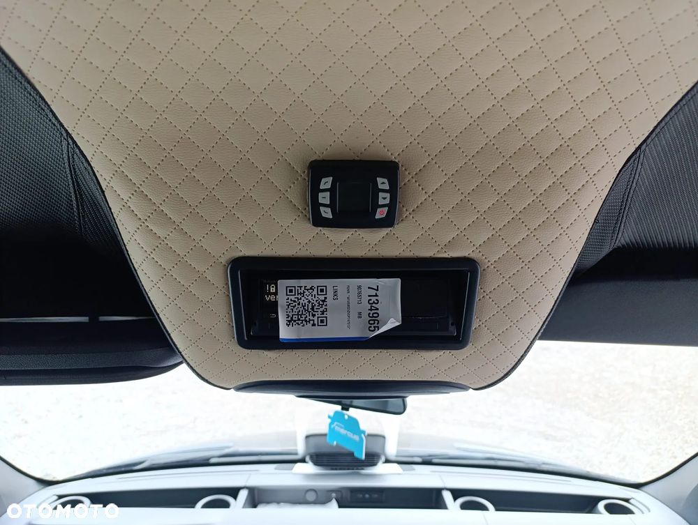 Mercedes-Benz Sprinter 519 - 9