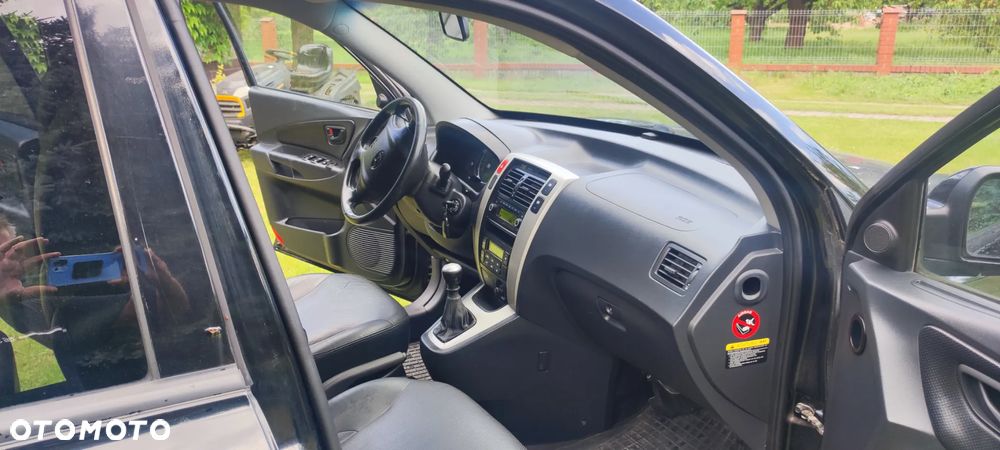 Hyundai Tucson 2.0 CRDi VGT 4WD GLS - 14