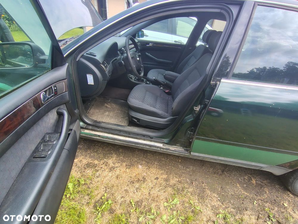 Audi A6 Limousine 2.4 - 3