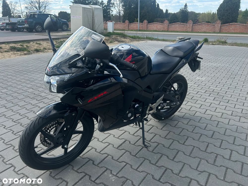 Honda CBR - 14