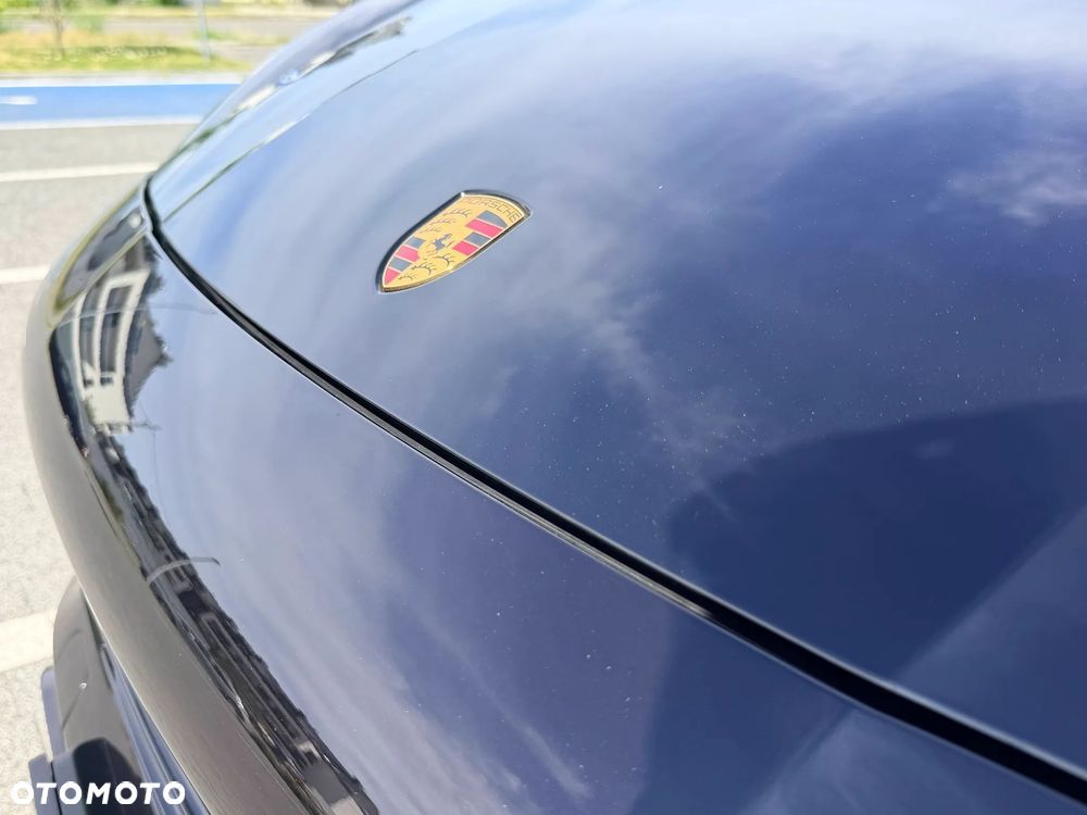 Porsche Cayenne - 16