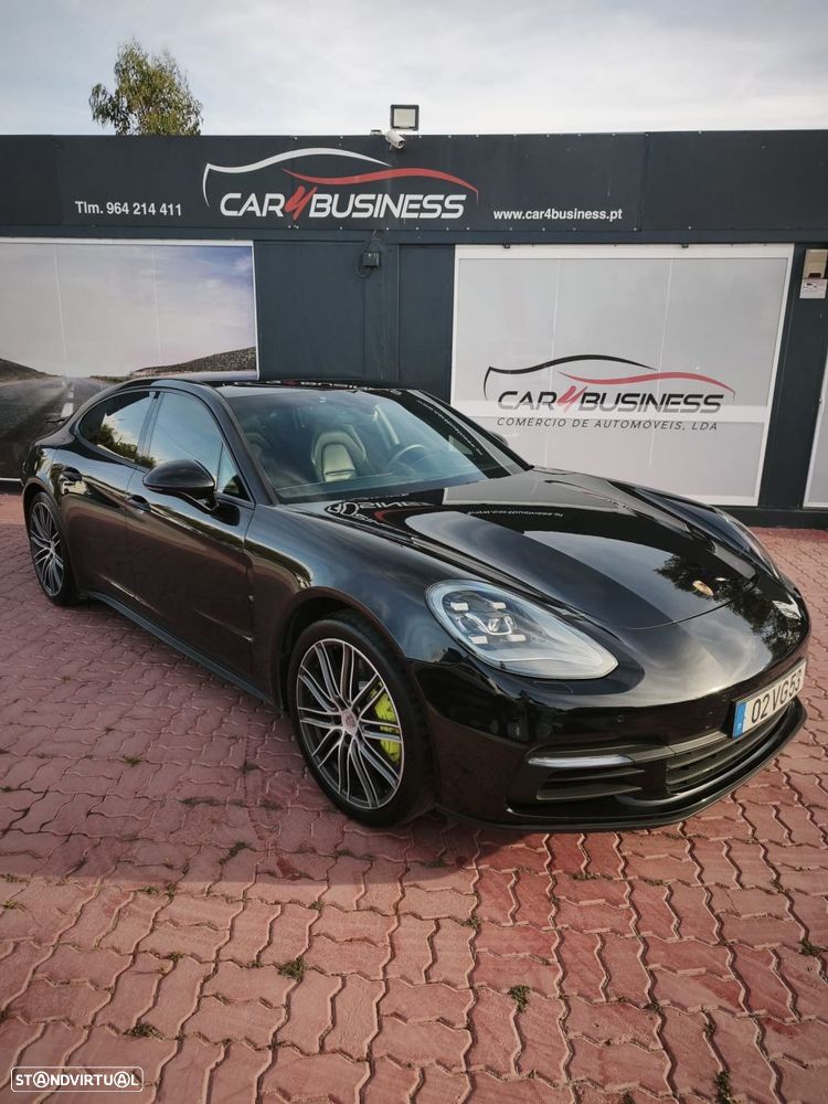 Porsche Panamera 4 E-Hybrid